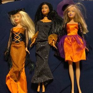 Vintage Halloween Barbie doll lot